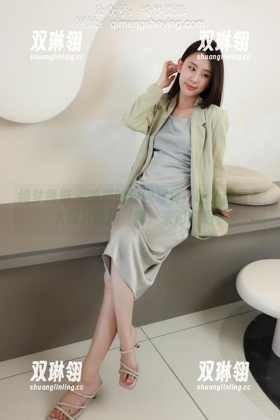 绮梦摄影 - 蕊蕊的校园写真：暖色调画面大概只能用‘嘿’来形容吧？