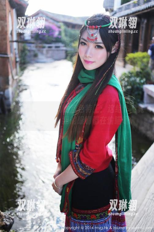 美媛馆 - 朱可儿的粉色特工：这组作品竟然如此撩人，我的眼睛都在偷瞄呢。