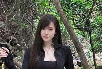 高清在线：看腐团儿Ikaros如何驾驭比基尼，亲测有效的夏日清凉秘籍！