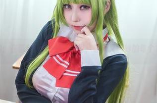 私拍：在菌烨tako的浴室里，轻松又微妙的每个角落