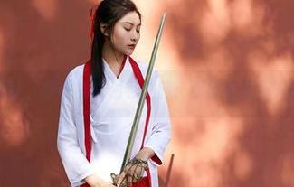 蜜桃社 – 伊琳的白衬衫之旅：原图请自行八卦！