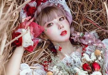瞌睡魔女阿包也是兔娘的原图，谁说巫术跟休息无关？