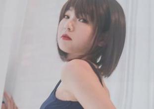 破T恤，青水百合子给我们上了一课，照片都不忍直视，哈哈！