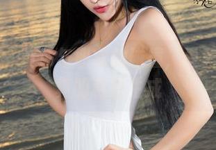 青豆客 – 黄色与职业的碰撞，看黄梦羡写真的意外生成