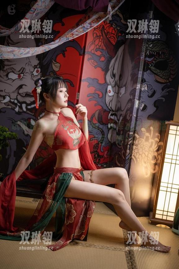 试试香草喵露露的私拍，死库水的深处潜藏着“妙不可言”吧！