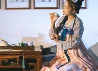 鹿八岁baby带你入门忍者心法，精选美图一波接一波。